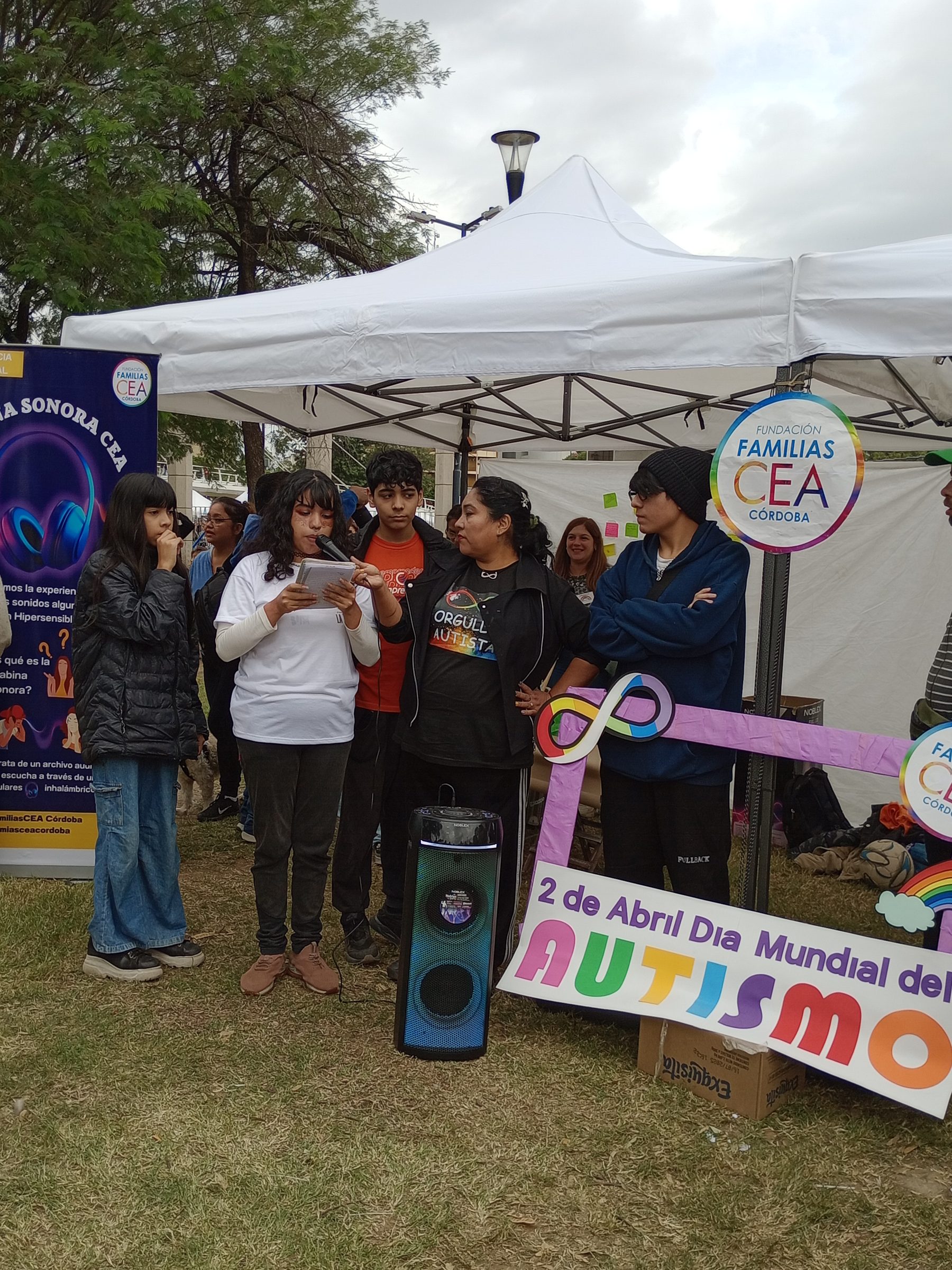 Stand institucional de la fundación en un evento